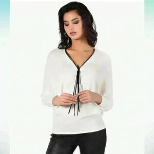 Frank Lyman Women's Top thistle zip up black and off white size 4 gently used